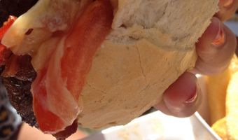 De man die de wereld de Big Mac gaf, is overleden