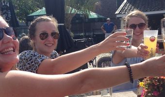 Politie niet enthousiast over langere openingstijden horeca Losser