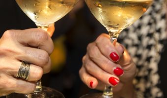 Wijntje bij de kapper? Van de VVD mag het