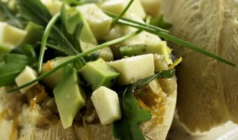 Ciabatta met notenspread en kaas