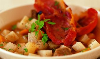 Reubesoep met lamsbout