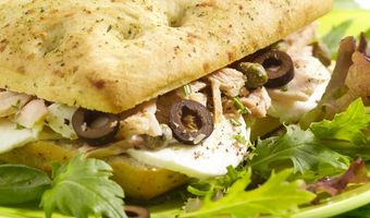 Tonijn/mozzarella focaccia