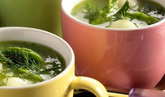 Soep met asperges, komkommer en meloen