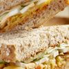 Indische sandwich van vloerbrood