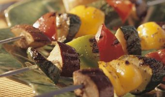 Geroosterde auberginespiesjes