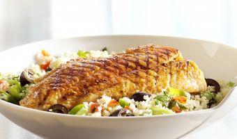 Gegrilde roodbaars op kruidencouscous