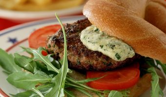 New York pesto burger