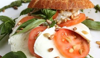 Broodje tomaat/buffelmozzarella