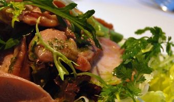 Salade gekonfijte hoevekip