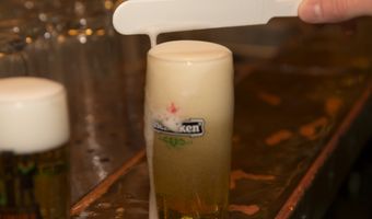 Bierprijs door grens van drie euro