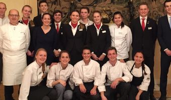 Hotelschool The Hague assisteert bij Goût de France galadiner