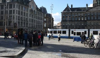 Koningsdag in Amsterdam drukbezocht door Italiaanse toeristen