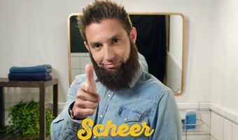 Snor en baard afscheren tegen bierverspilling