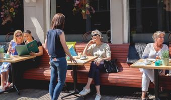 Coffeelicious Dordrecht heeft eindelijk terras