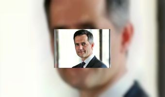 Klok hoteldirecteur NH Krasnapolsky