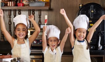 Hotel laat kinderen voor hun ouders koken