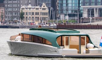 Unieke boot voor Sir Adam Hotel