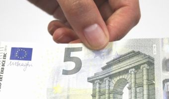 Hotelprijzen blijven gelijk, vliegtarieven stijgen licht