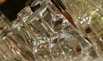 Arnhemse horecaonderneemster neemt drie cafés over