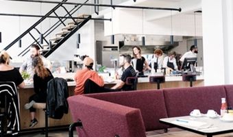 Amerikaans ontbijten bij By Jarmusch in Rotterdam