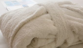 Video: Belgisch 'spookhotel' staat al jaren leeg