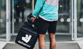 Vakbond sleept mogelijk Deliveroo voor de rechter