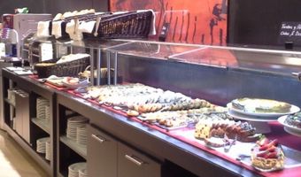 Nederlanders consumeren vaker onderweg en op kantoor