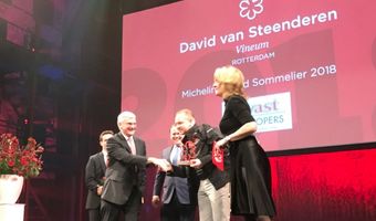 David van Steenderen ontvangt Michelin Award