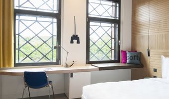 Eerste hotel op windenergie in Nederland