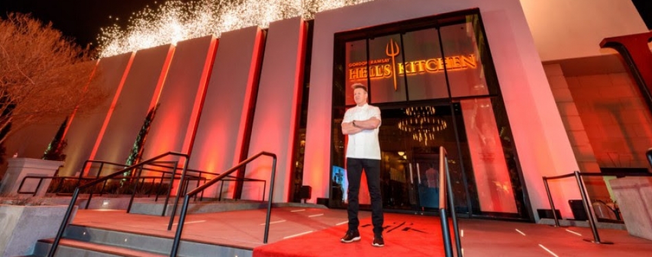 Gordon Ramsy opent eerste Hell's Kitchen restaurant