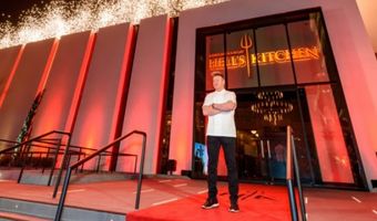 Gordon Ramsy opent eerste Hell's Kitchen restaurant