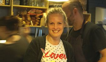 CityTrip Enschede: interview 'Stoet'