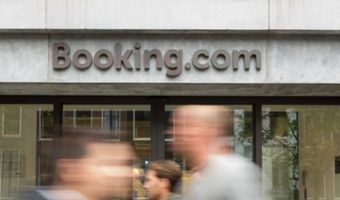 Moederbedrijf Booking.com krijgt andere naam