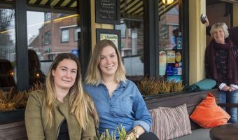 Anton draagt café over aan jongere generatie