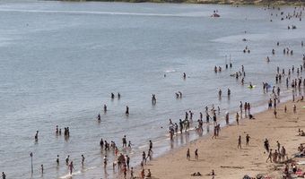 Center Parcs Zandvoort verkoopt hotel en huisjes