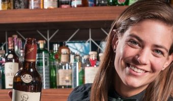 Wordt Tess Posthumus beste bartender ter wereld?