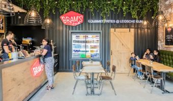 BRAM’S Gourmet Frites opent grootste winkel naast Euroscoop in Schiedam