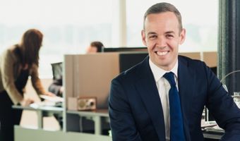 Rogier Braakman weg bij IHMG