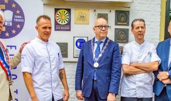 Ad Janssen viert dertigjarig jubileum als meesterkok