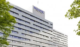 Zeer goede maand juli Novotel Amsterdam City mede door AIDS-congres