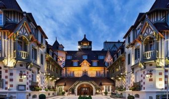 Louvre Hotels Group en Barrière slaan handen ineen 