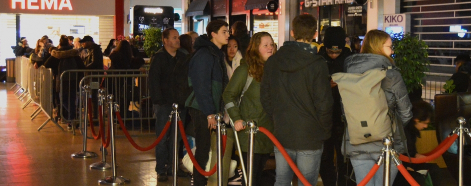 In de rij voor een jaar lang gratis Dunkin' Donuts