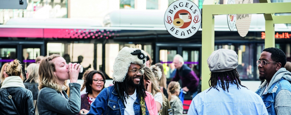 Wildvreemden delen een bagel