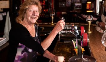 Alles over de cafébranche in de laatste editie van De CaféKrant