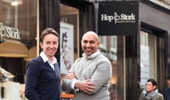 Download nu de decembereditie van Lunchroom