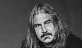 Ilja Leonard Pfeijffer: "Airbnb moet verboden worden, in de hotellerie schuilt de oplossing"