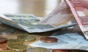 Strengere controles op illegale vakantieverhuur in Amsterdam