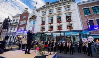 Nieuwe serre Golden Tulip Hotel Central geopend