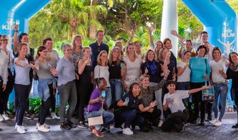 Start en finish Curaçao Marathon bij Marriott Beach Resort