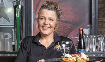 Op bezoek bij het Sportstad Café in Heerenveen: "Doe mij maar echt contact"